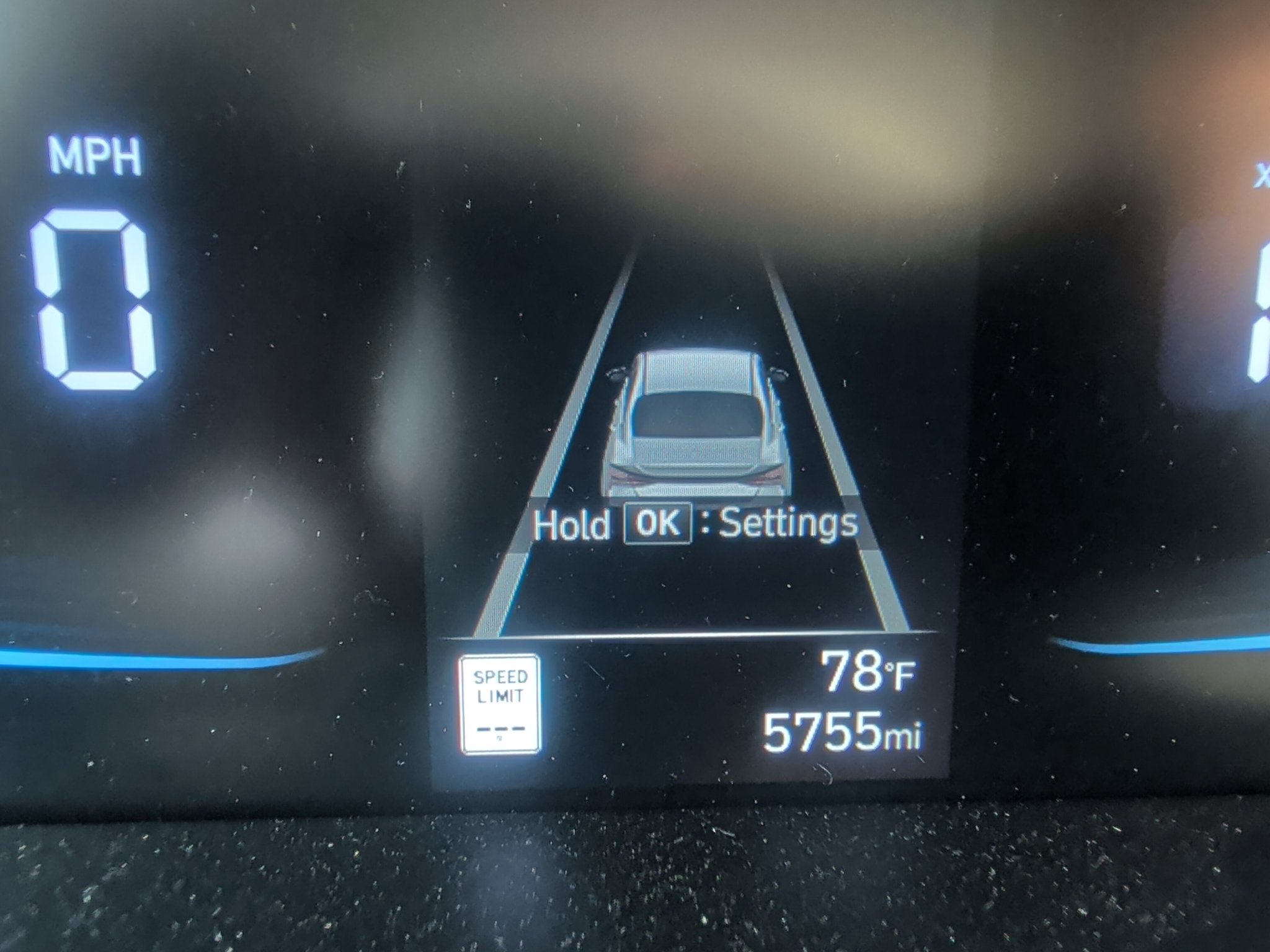 2026 Hyundai Elantra SEL Sport - Photo 13