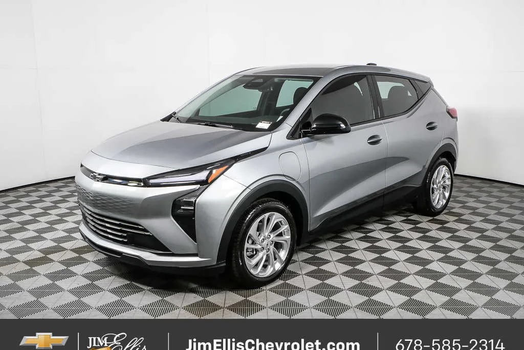 2027 Chevrolet Bolt LT - Photo 24