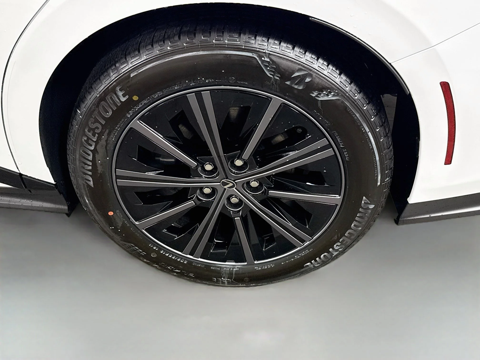 New 2026 Ultra White Lexus ES 350h PREMIUM image 29