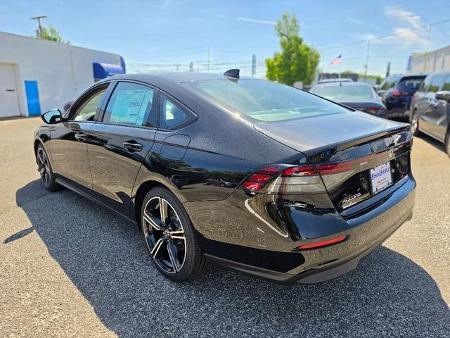 New 2026 Crystal Black Pearl Honda SE image 4