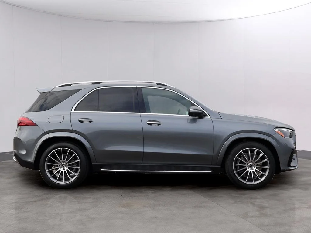 New 2026 Selenite Gray Metallic Mercedes-Benz GLE 450 image 4
