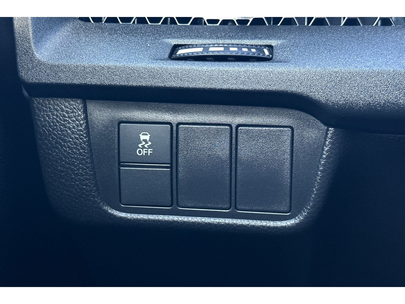 Used 2025 Still Night Pearl Honda Sport image 42