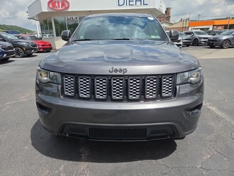 Used 2017 Jeep Grand Cherokee Altitude with VIN 1C4RJFAGXHC892240 for sale in Beaver Falls, PA