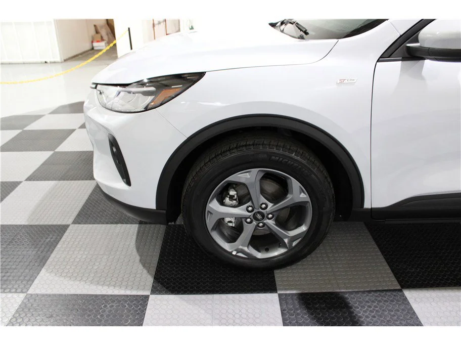Used 2025 White Ford ST-Line Select image 9