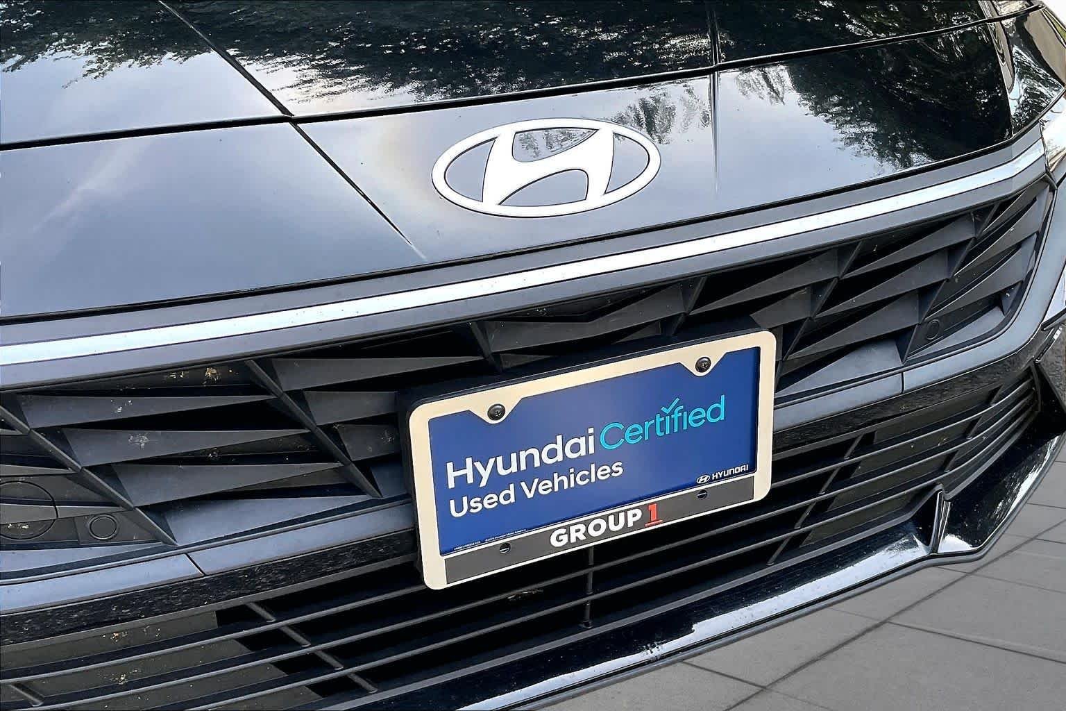 Used 2024 Abyss Black Hyundai SEL image 29