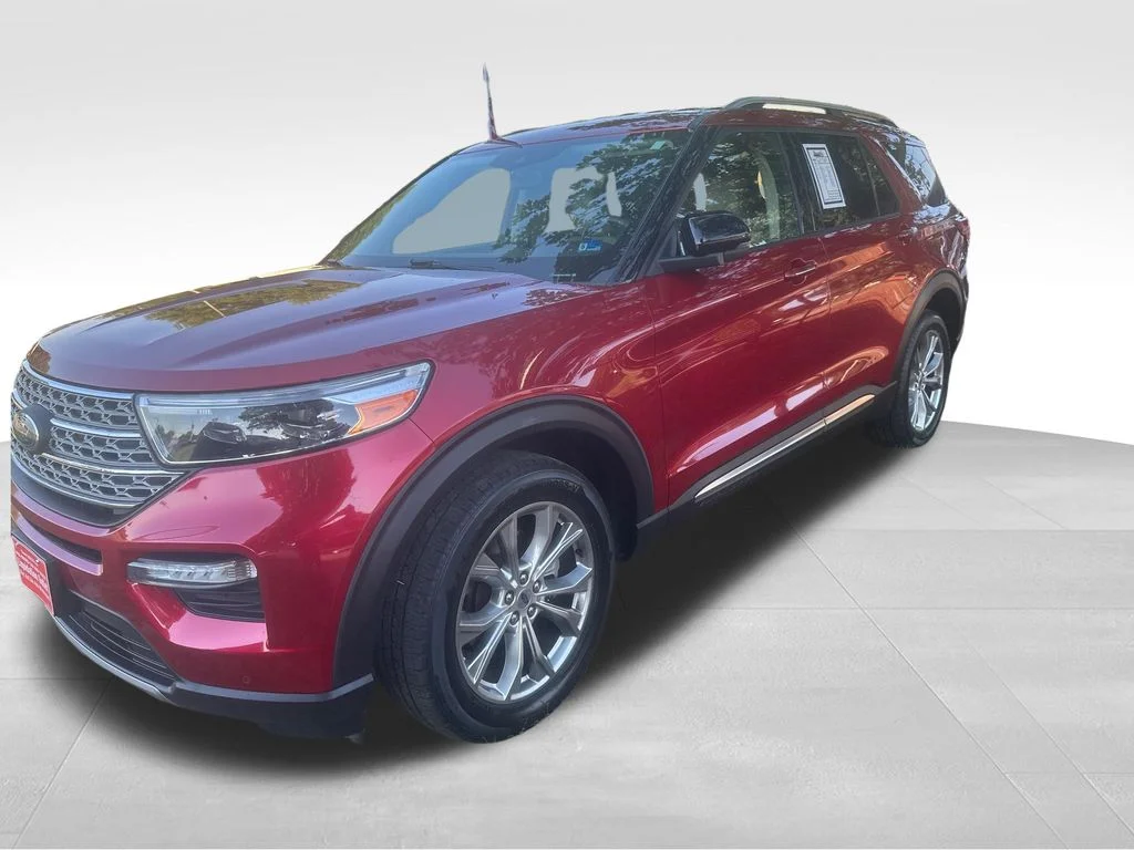 Used 2020 Red Ford Limited image 2