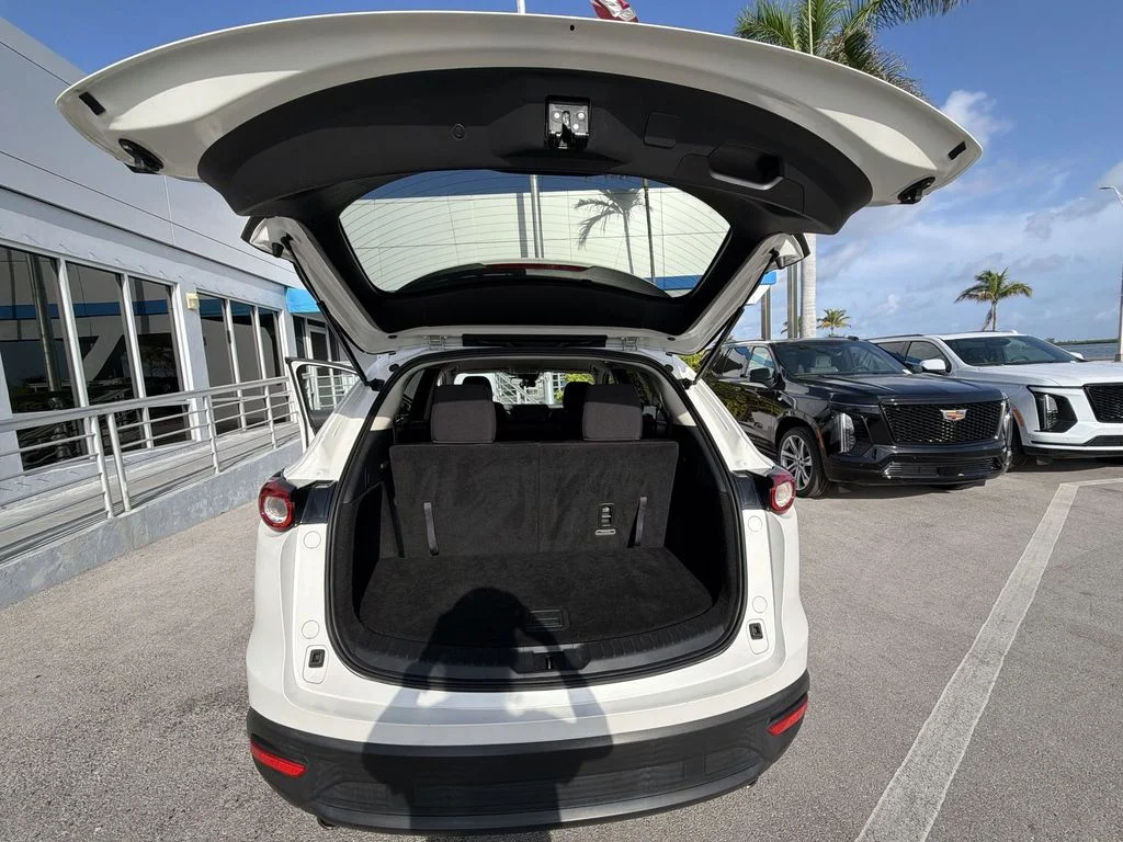 Used 2022 White Mazda Sport image 33