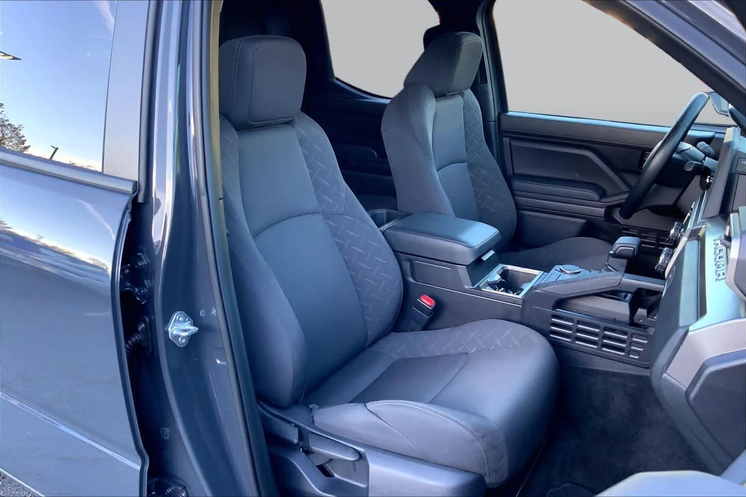 Used 2026 Underground Toyota SR5 image 8