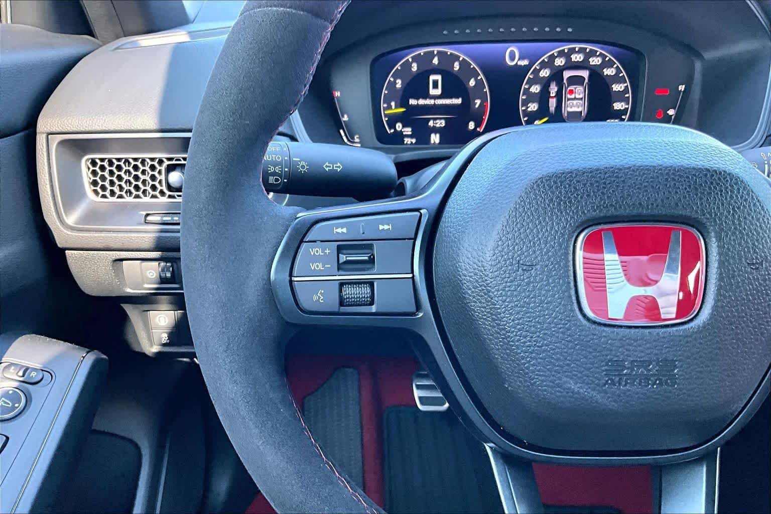 Used 2025 Championship White Honda Civic Type R image 24