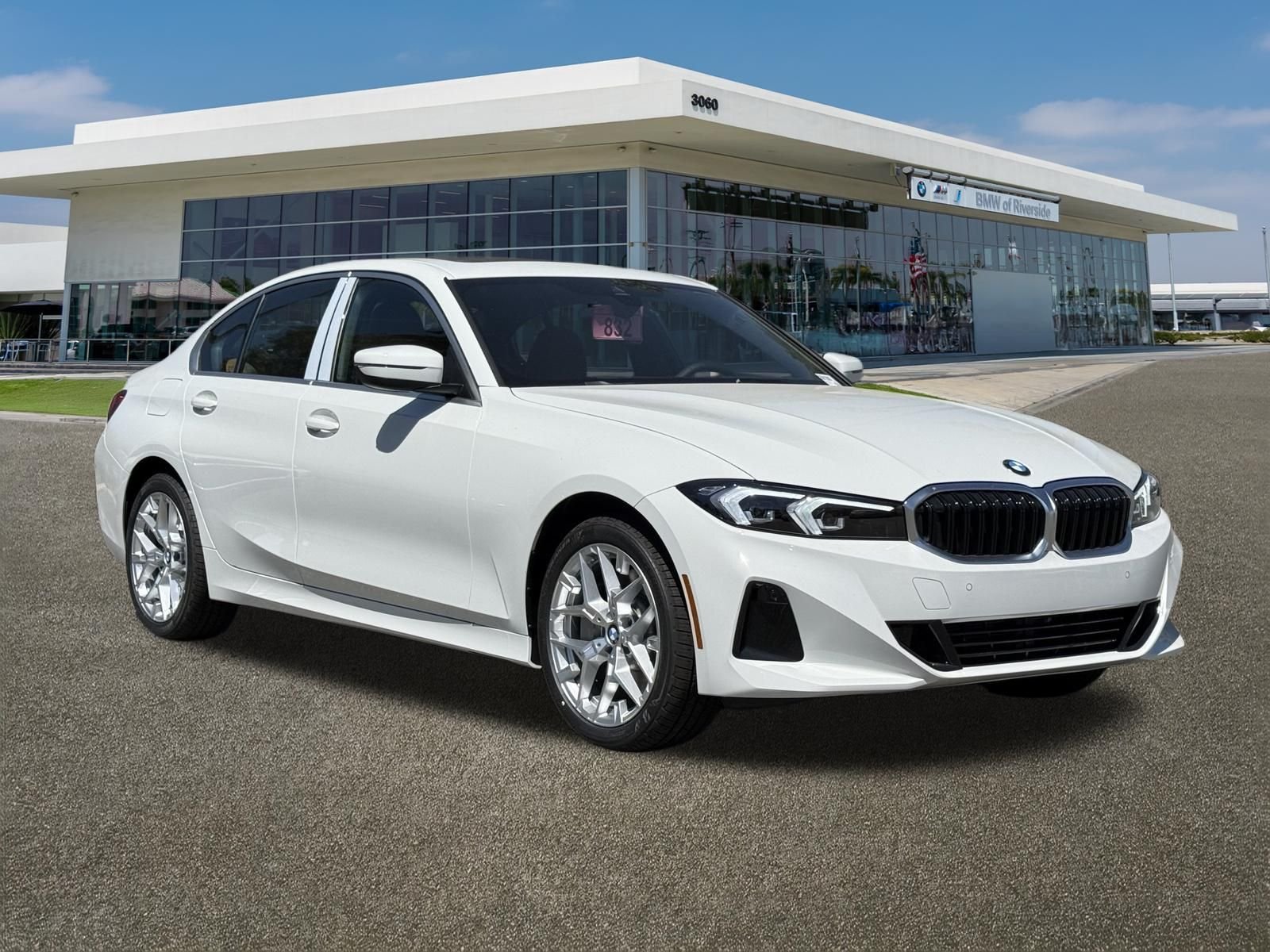New 2026 Alpine White BMW 330i xDrive image 2