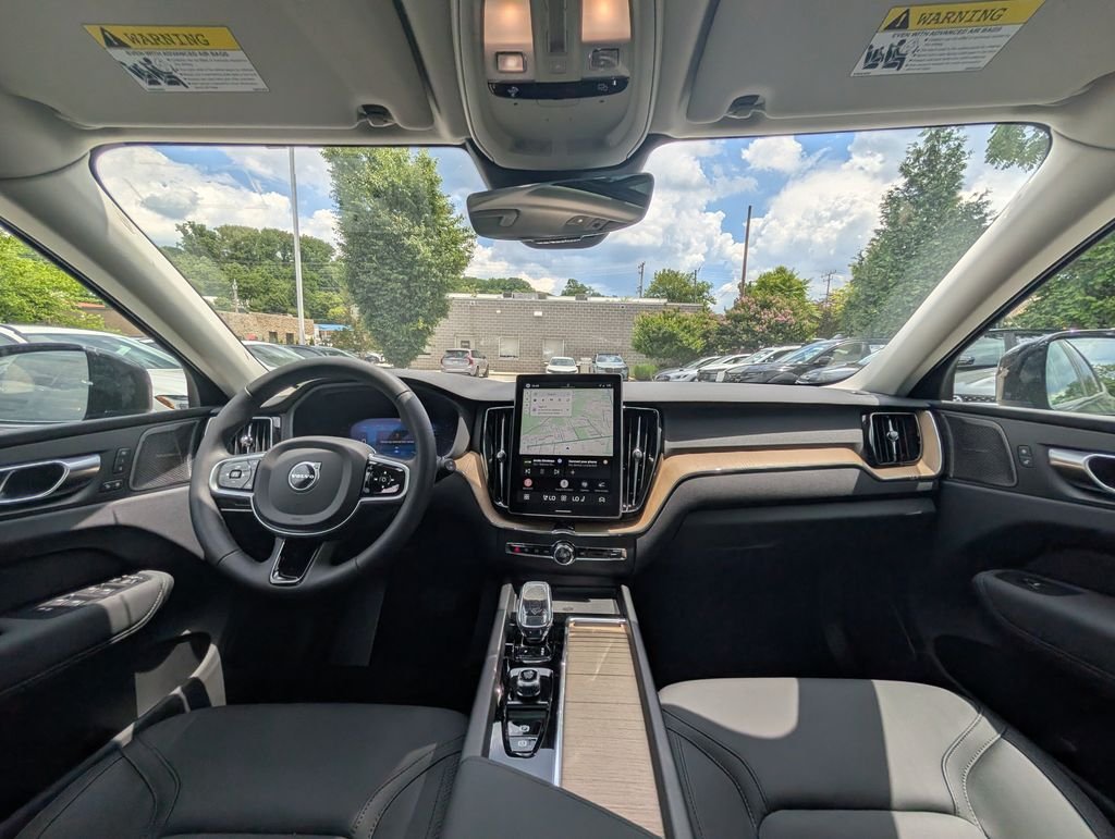 New 2026 Blue Volvo T8 Plus image 14