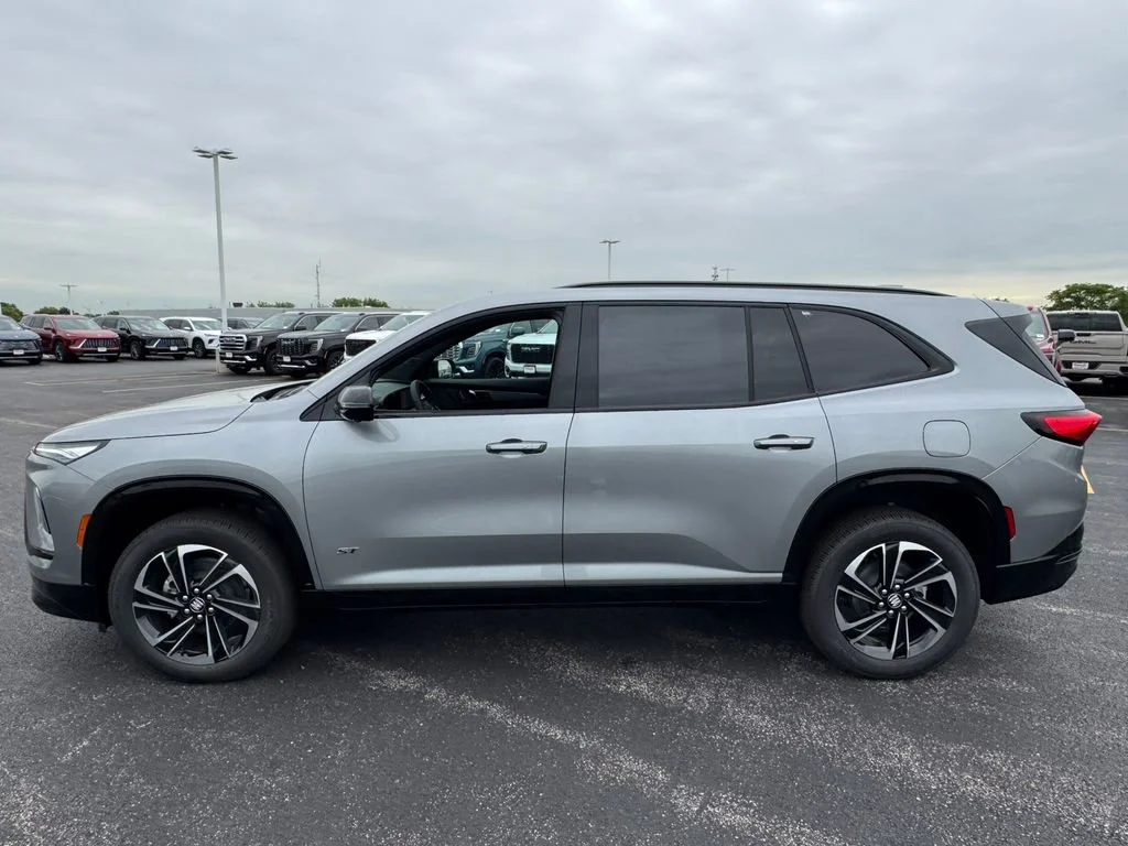 2026 Buick Enclave Sport Touring - Photo 9