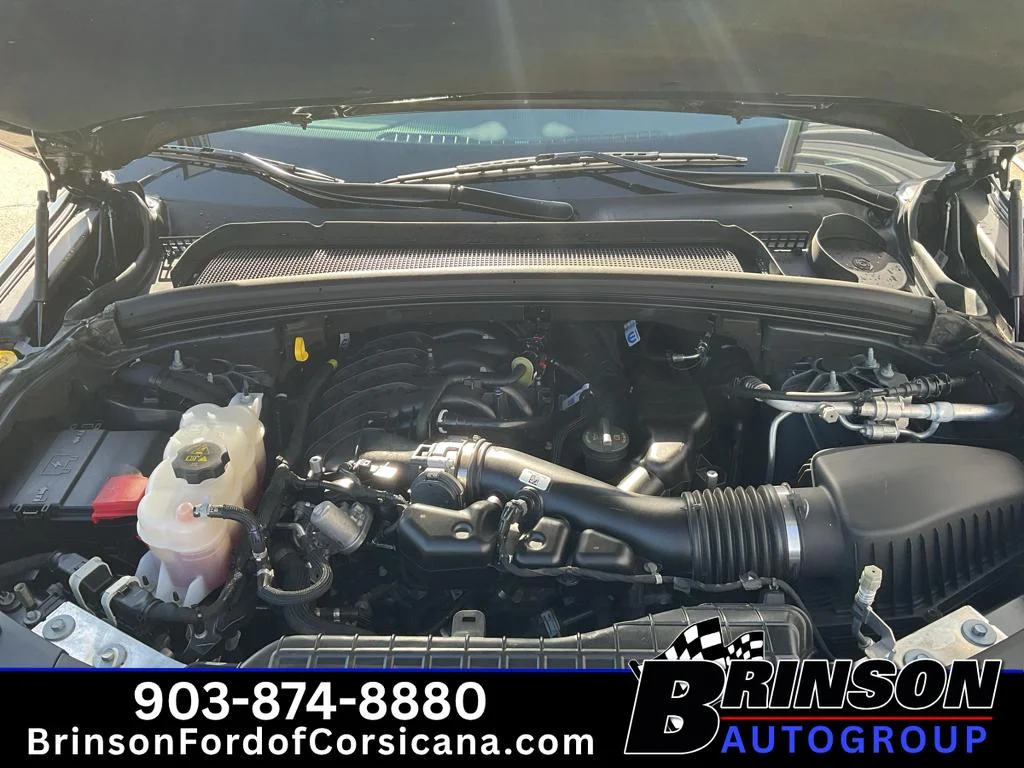 Used 2024 Metallic Jeep Laredo X image 13