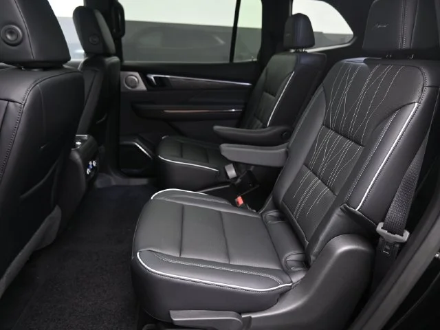 Used 2026 Black Buick Avenir image 11