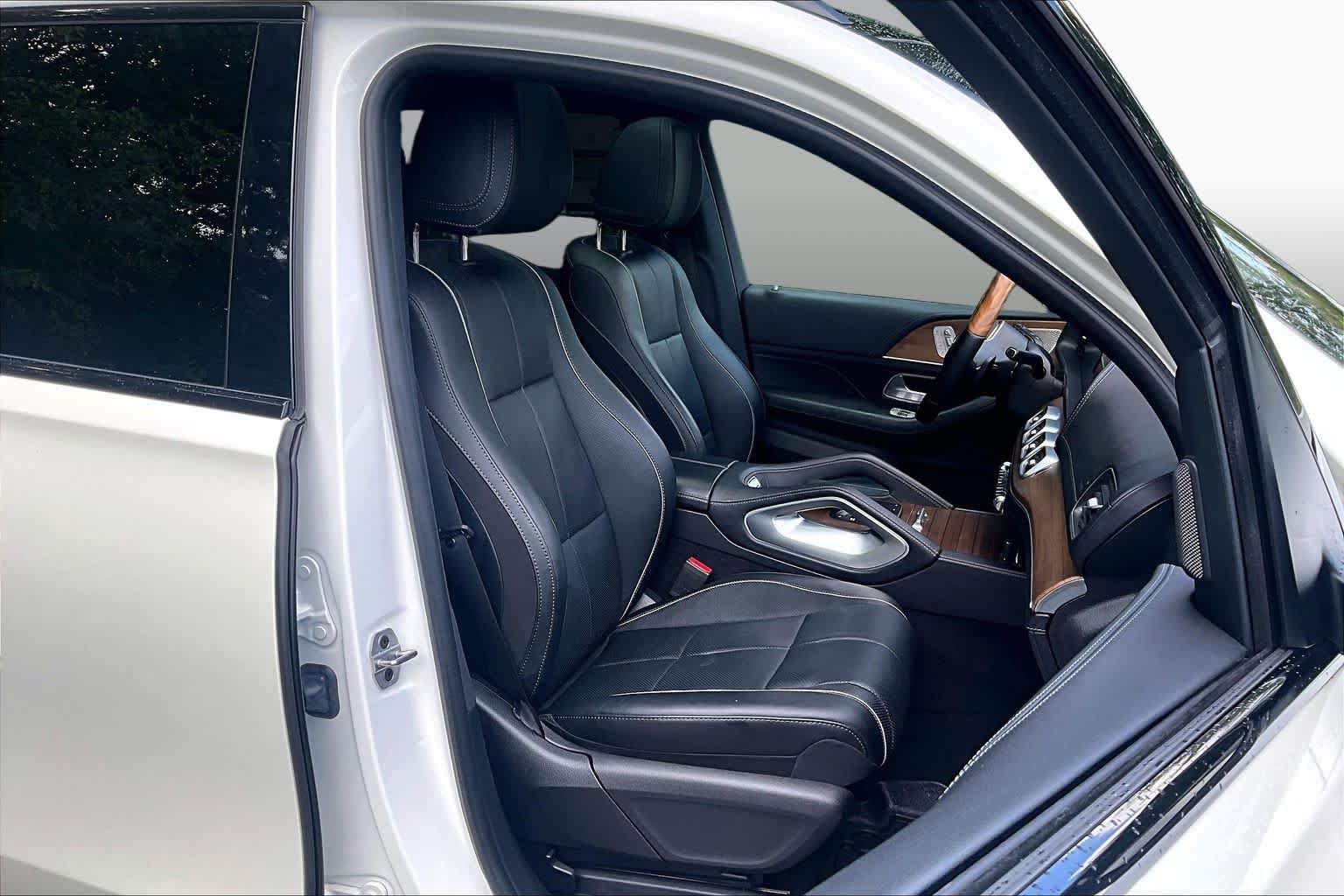 Used 2021 designo Diamond White Metallic Mercedes-Benz GLS 580 image 8