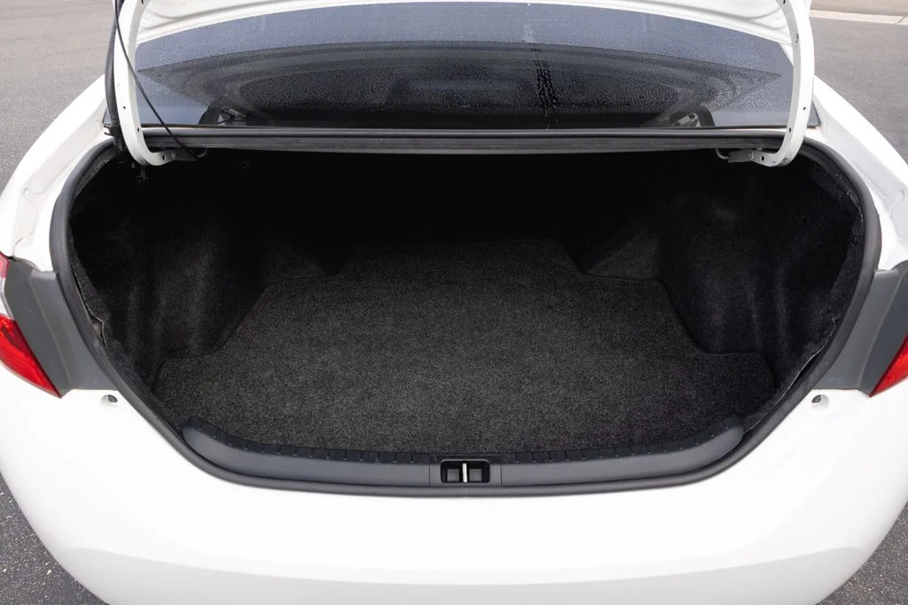 Used 2014 Super White Toyota S image 8
