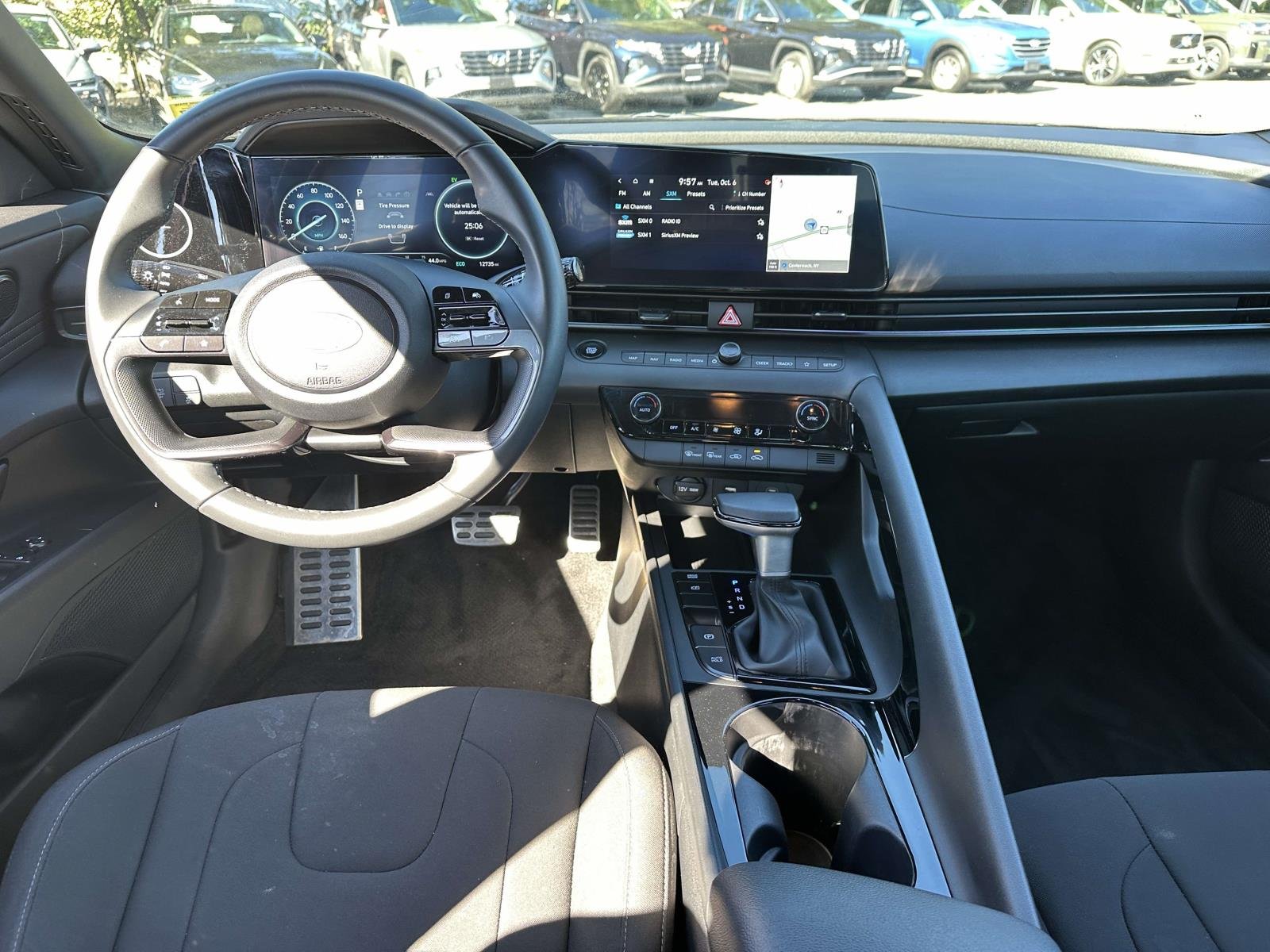 Certified Used 2025 Red Hyundai SEL Sport image 19