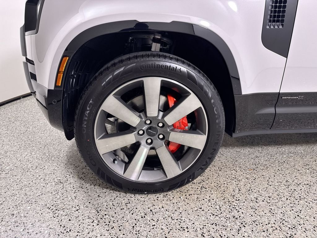 New 2026 Borasco Grey Land Rover X image 10