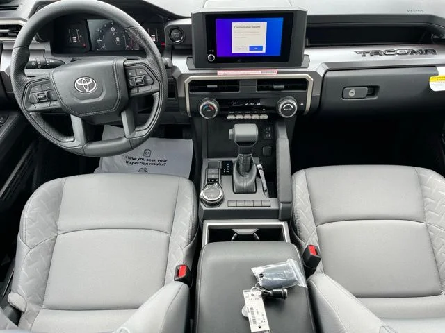 2026 Toyota Tacoma SR5 - Photo 9