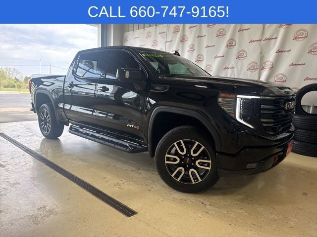 Used 2023 GMC Sierra 1500 AT4 with VIN 3GTUUEE84PG331817 for sale in Kansas City