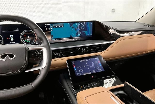 2025 INFINITI QX80 Sensory 4WD - Photo 7
