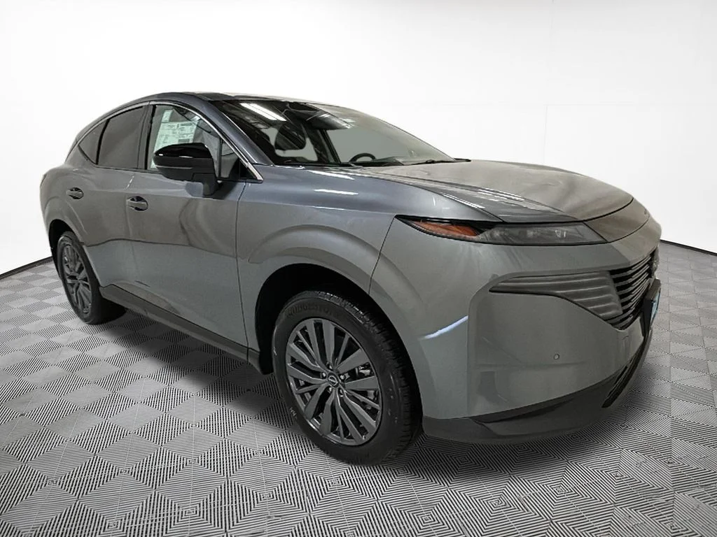 New 2026 Gray Nissan SL image 4