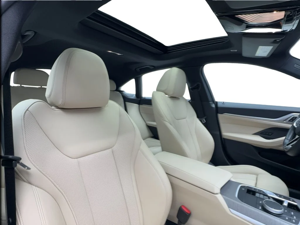 Used 2025 White BMW 430i Gran Coupe image 30