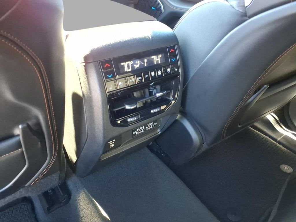2022 Jeep Grand Cherokee Summit Reserve - Photo 10