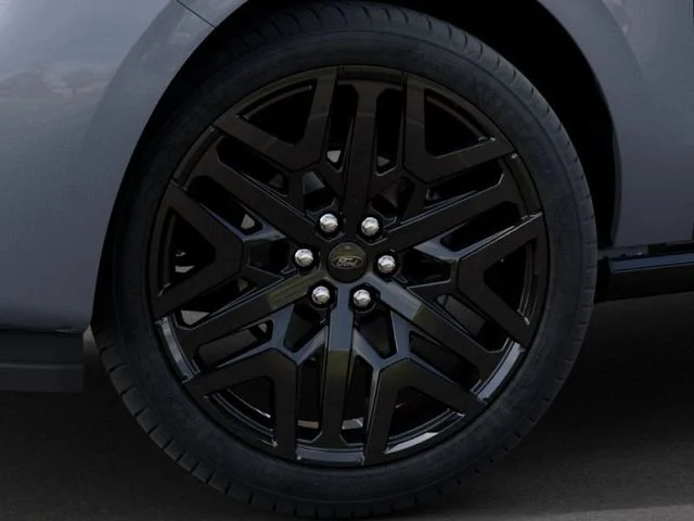 New 2027 Glacier Gray Metallic Tri-Coat Ford Platinum image 19