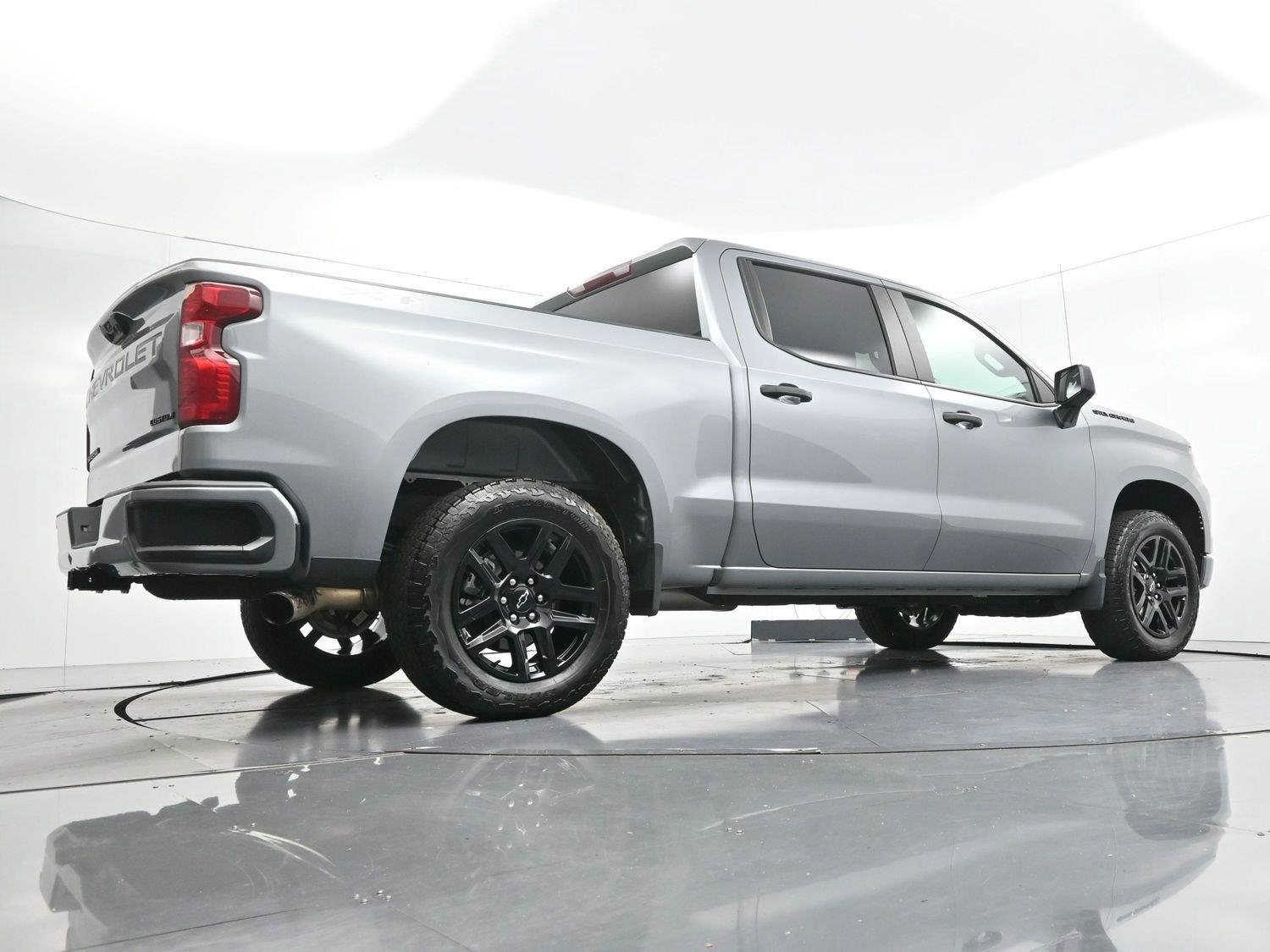 Used 2025 Sterling Gray Metallic Chevrolet Custom image 48