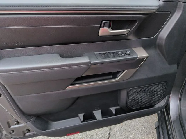 Used 2022 Gray Toyota SR5 image 12