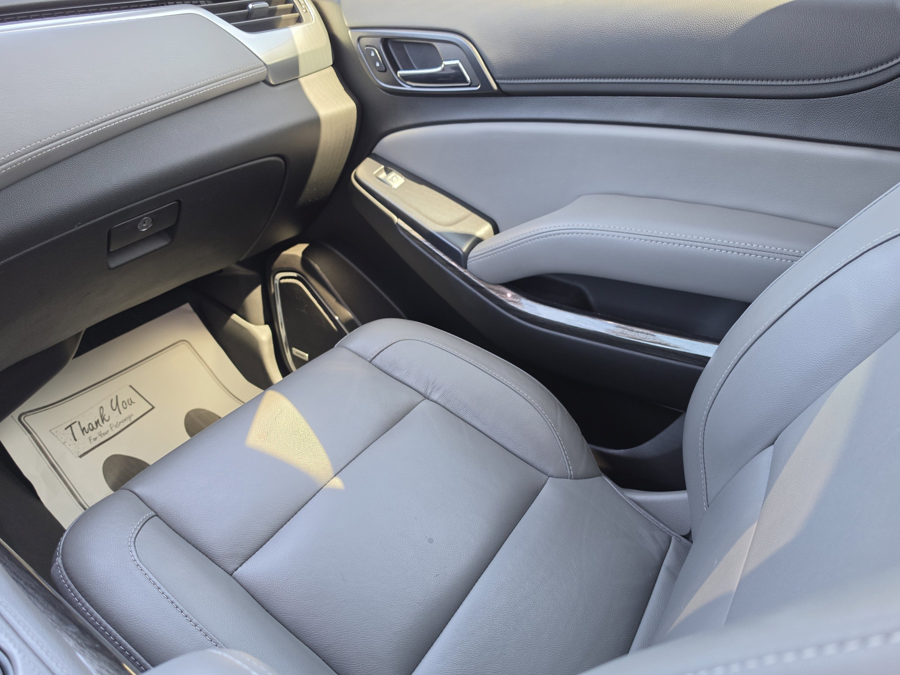 Used 2020 Blue Velvet Metallic Chevrolet LT image 21