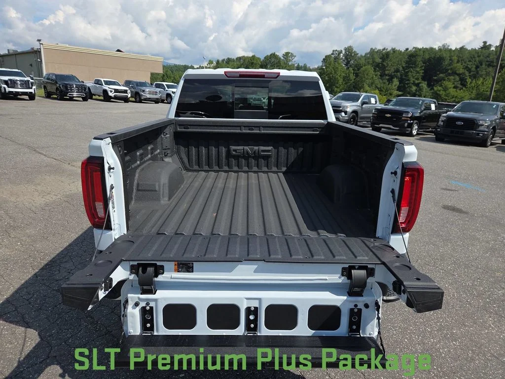 New 2026 White GMC SLT image 24