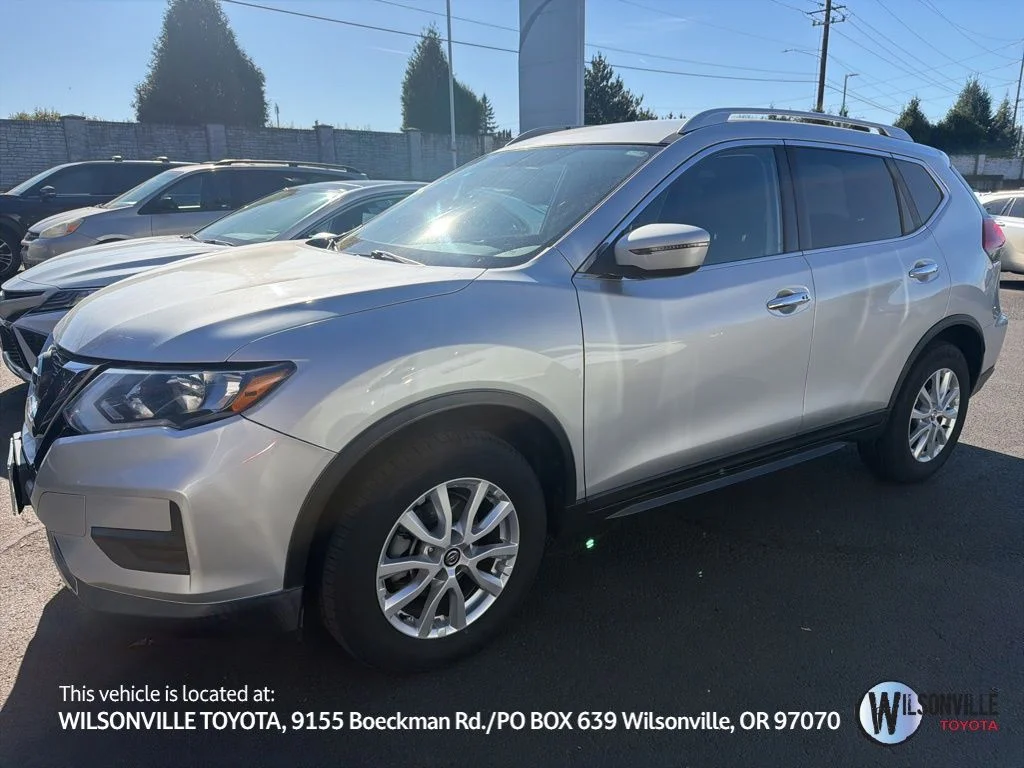2017 Nissan Rogue SV