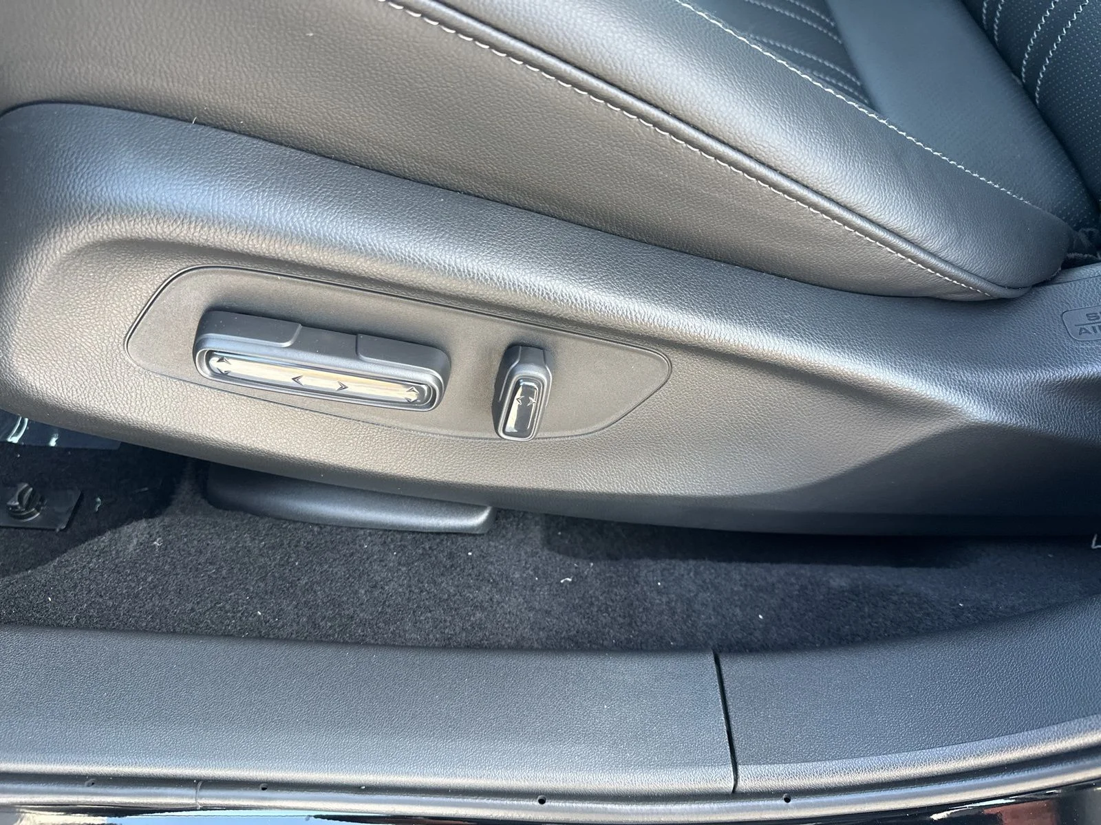 2026 Honda HR-V EX-L - Photo 13