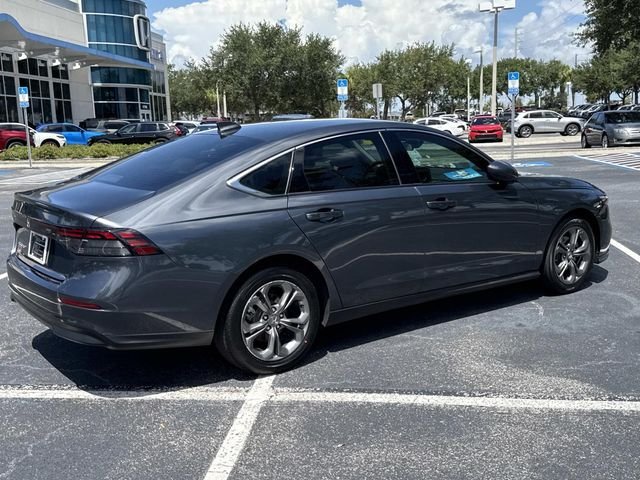 Used 2024 Gray Honda EX image 4
