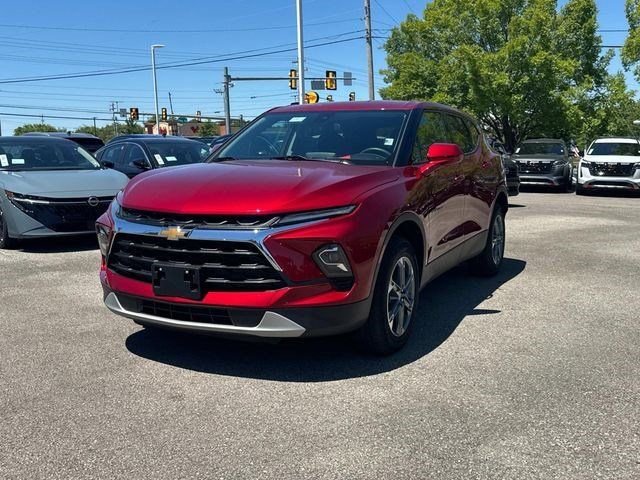 Used 2025 Radiant Red Tintcoat Chevrolet LT image 8