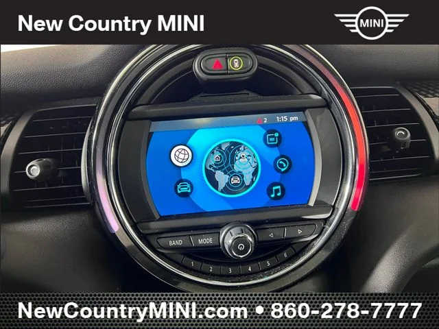 Used 2019 Green MINI  image 31