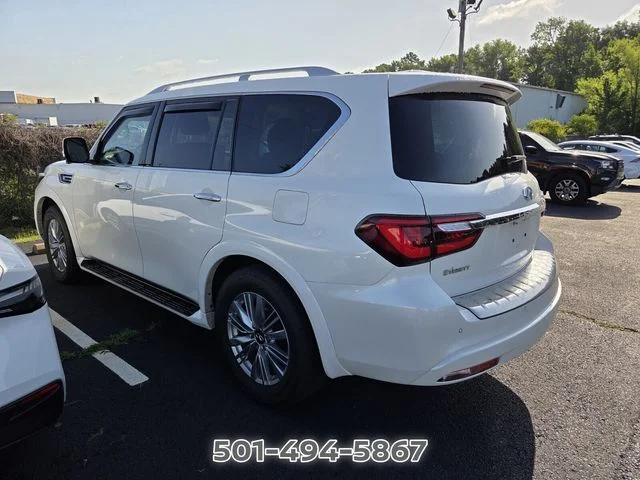 Used 2022 White INFINITI LUXE image 8