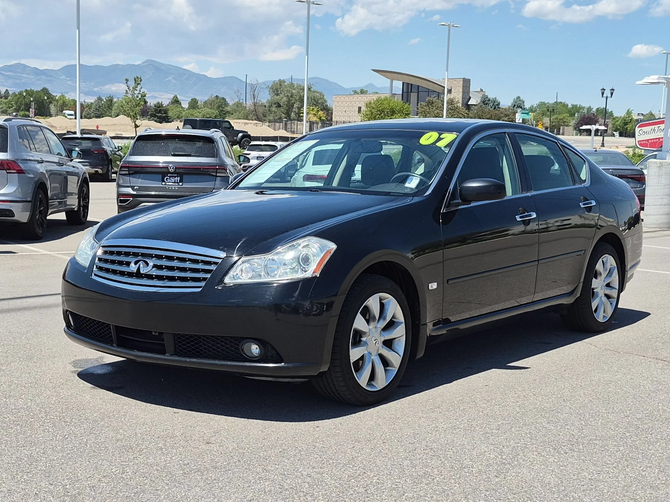 Used 2007 Black Obsidian INFINITI x image 8