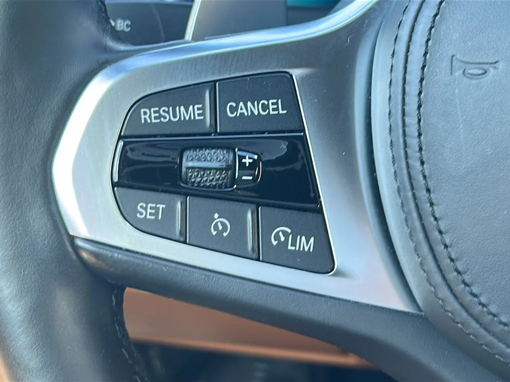 Used 2021 Black BMW M440i image 20