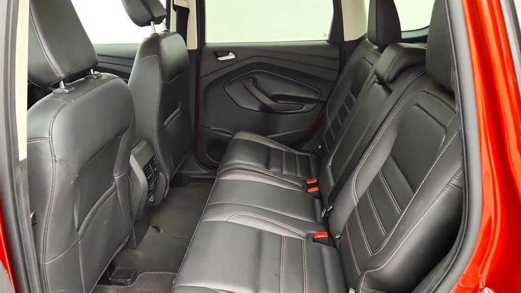 Used 2019 Sedona Orange Metallic Ford SEL FWD image 19
