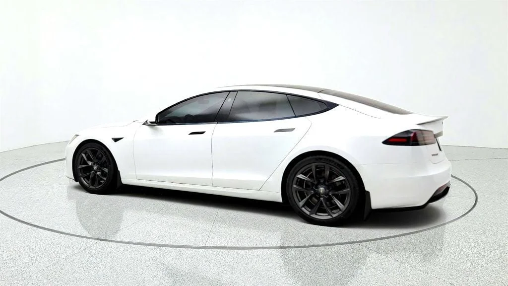 Used 2022 Pearl White Multi-Coat Tesla Plaid AWD image 7