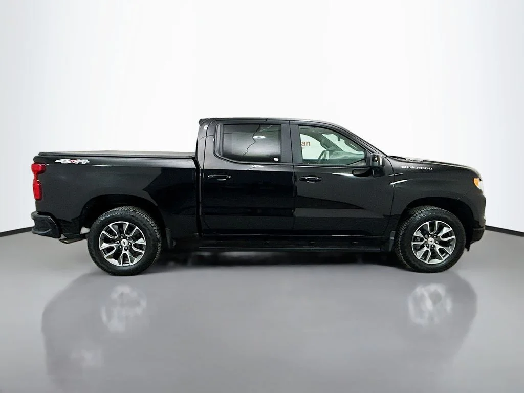 Used 2026 Black Chevrolet RST image 9
