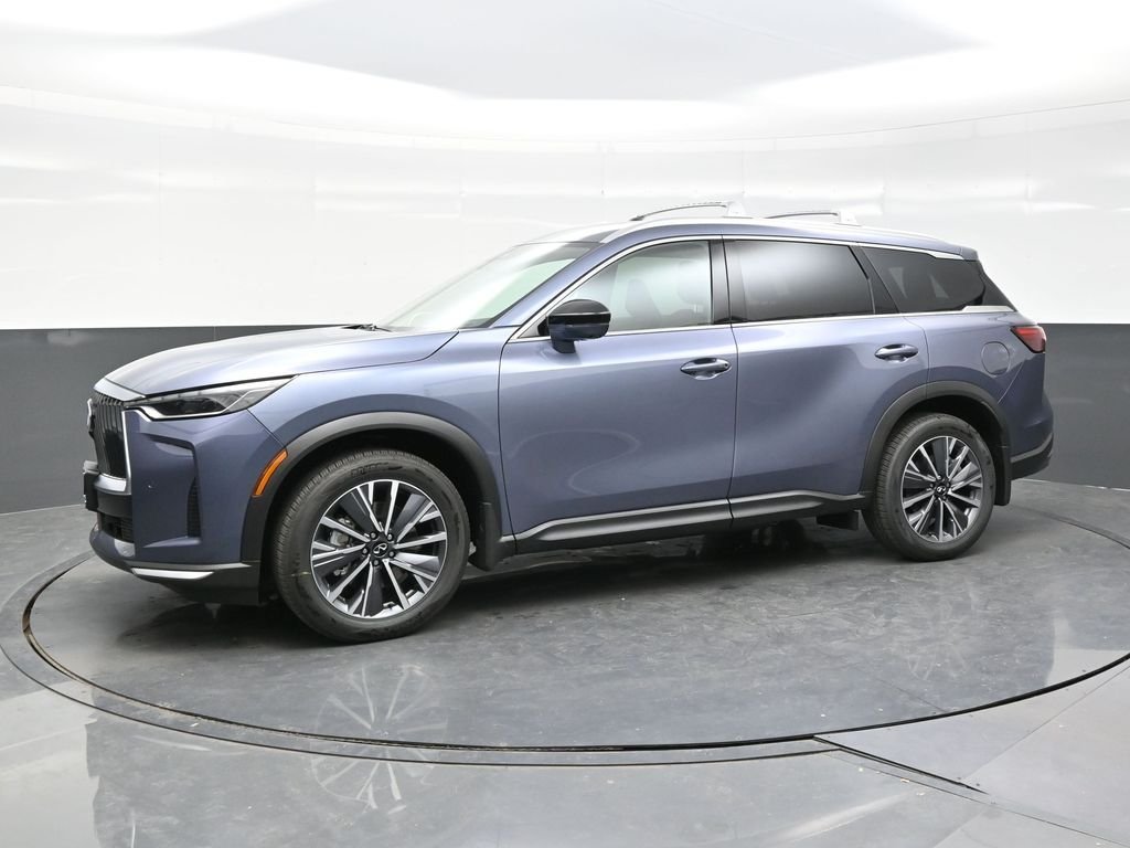 New 2027 MOONBOW BLUE INFINITI Luxe AWD image 3