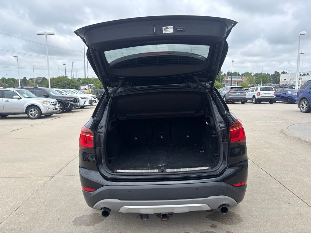 Used 2016 Jet Black BMW xDrive28i image 38
