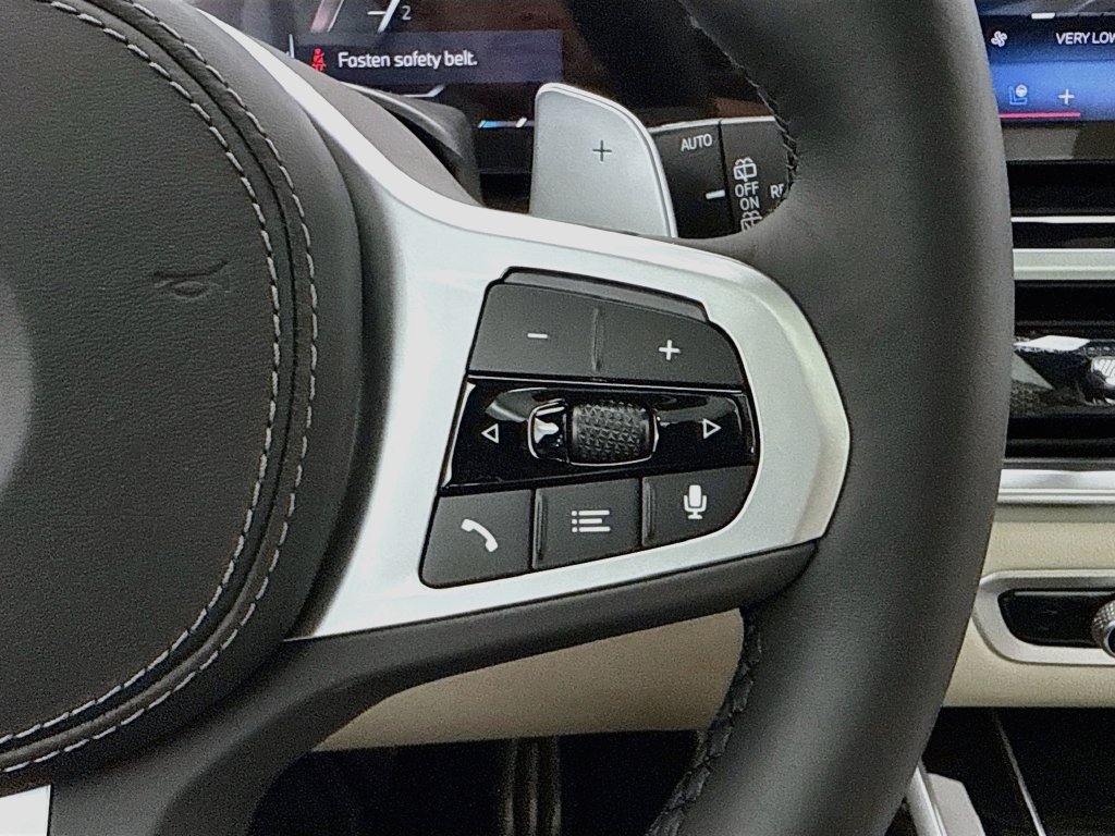 New 2027 Gray Metallic BMW xDrive40i image 12