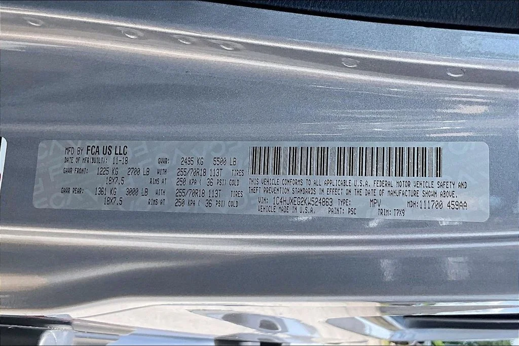 Used 2019 Silver Jeep Unlimited Sahara image 18