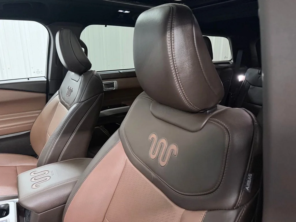 Used 2023 White Metallic Ford King Ranch image 14