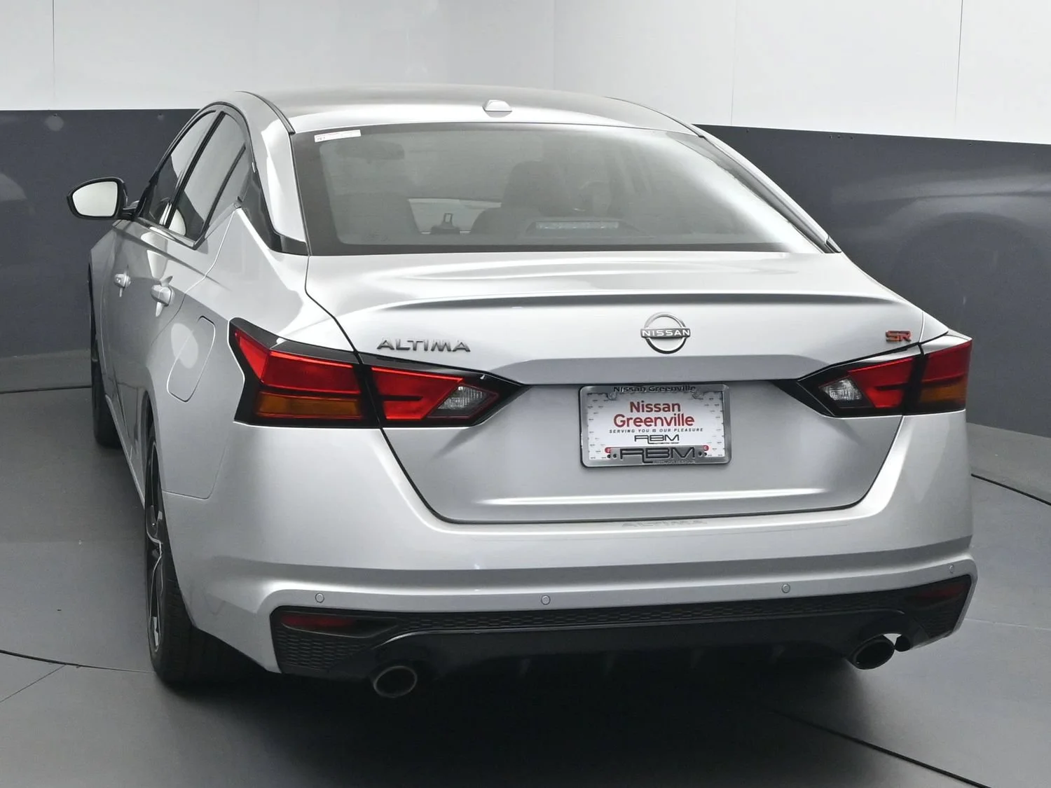 Certified Used 2025 Brilliant Silver Metallic Nissan SR image 6